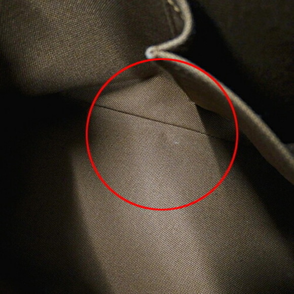 LOUIS VUITTON Black Monogram Tote Bag - Picture 8 of 14